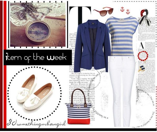 Nautical work wear outfit with white jeans, moccasins and blue blazer