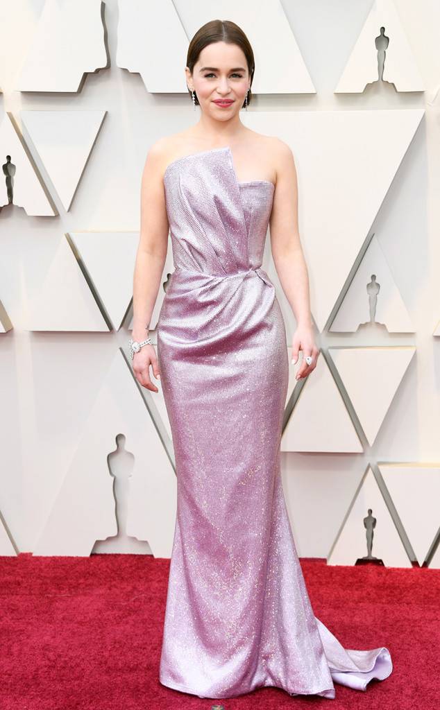 Emilia Clarke in Balmain at the Oscars 2019